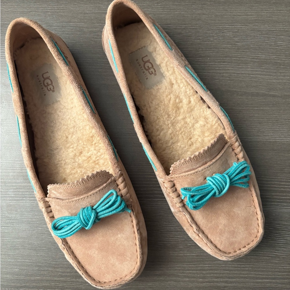 UGG Women's Meena Leather Driving Shoes, Size 9.5, Excellent Preowned Condition